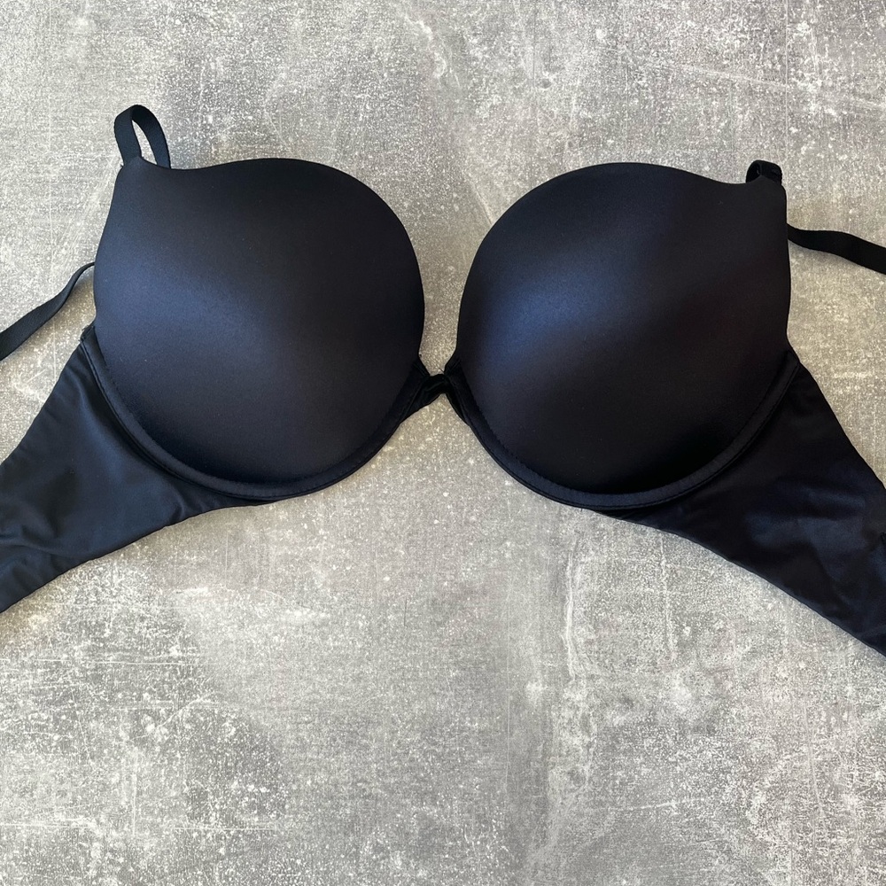 La Senza “Beyond Sexy” padded black bra